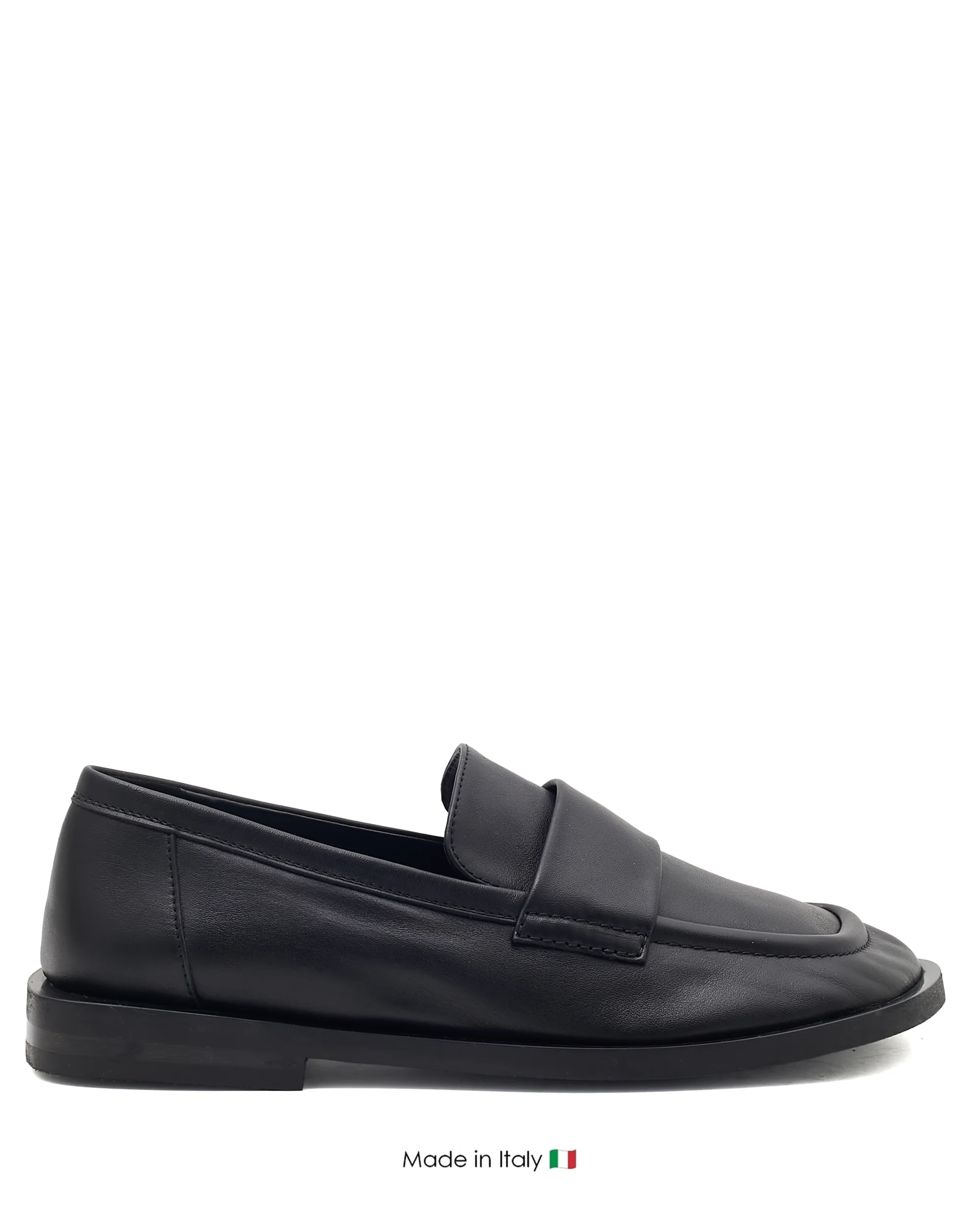 E4375 Black Leather Loafer