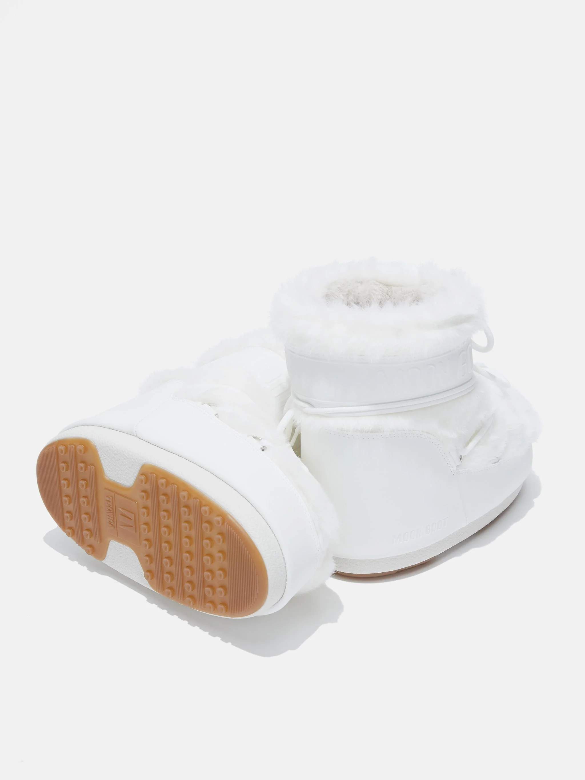 MB Icon Low Faux Fur Optical White 80D1409390 - Image 3